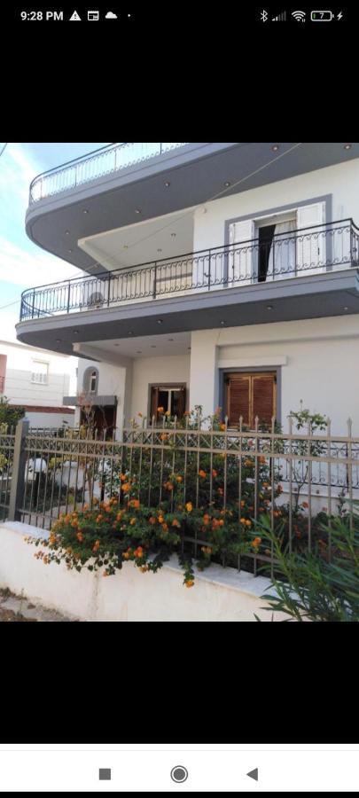Апартаменты Dora'S Nest 5' Min From The Airport. Спата Экстерьер фото