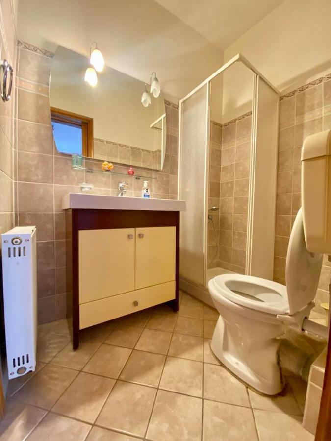 Апартаменты Dora'S Nest 5' Min From The Airport. Спата Экстерьер фото