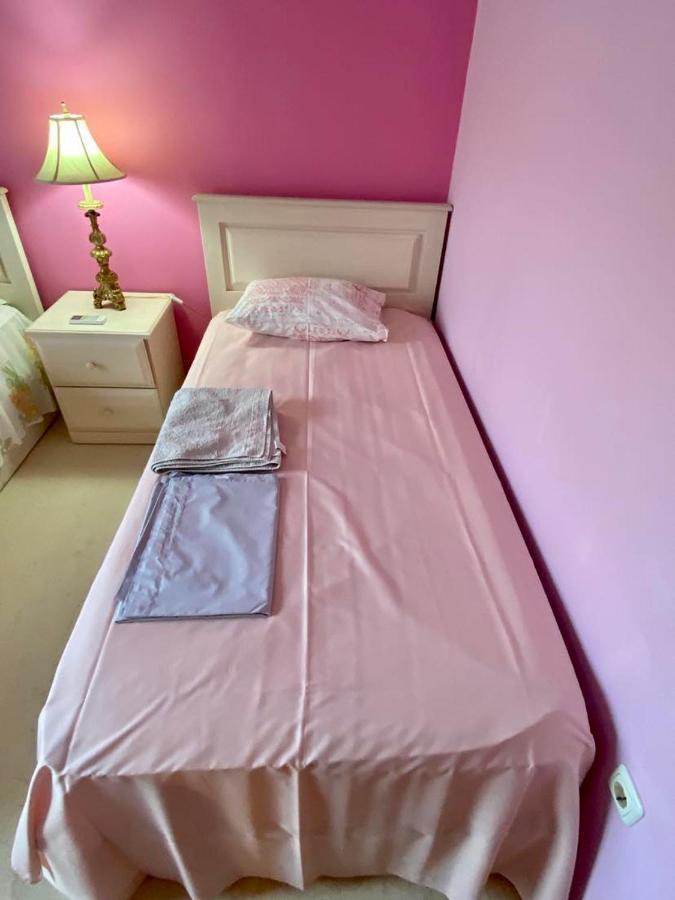 Апартаменты Dora'S Nest 5' Min From The Airport. Спата Экстерьер фото